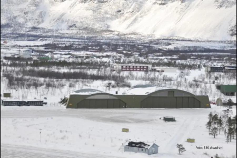 Hangar i Banak